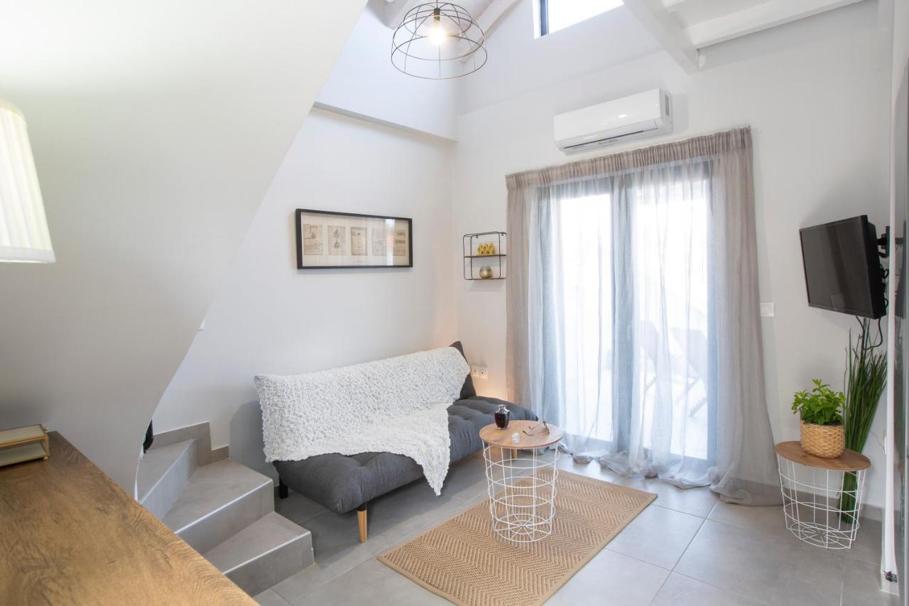 The Lefkadian Collection G And N Villa นิเกียนา ภายนอก รูปภาพ